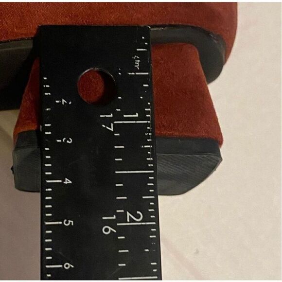 C.PARAVANO Alessia Women’s Red Suede Leather Pumps Size EU 40 US 9.5 Block Heels - Picture 2 of 8